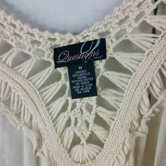 Questions Ivory Crochet Cardigan - Picture 9 of 13